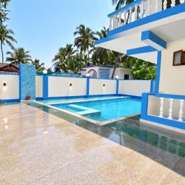 Resort Candolim Jourrney, viešbutis mieste Candolim