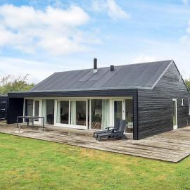 4 star holiday home in Brovst