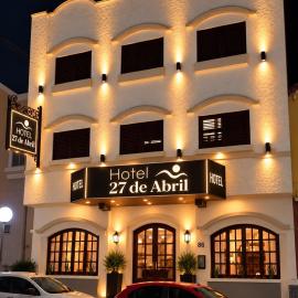 Hotel 27 de Abril
