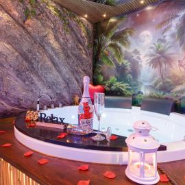 Moonlight Jungle Suite Luxury