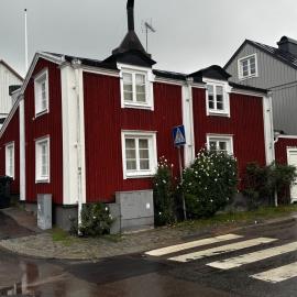 Gatuhus med havsbris - Karlshamn