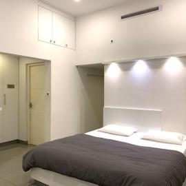 White Heaven, hotel Kasolban