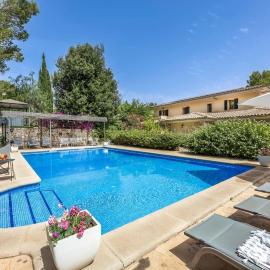 Villa Jacelia entre Pollença y Alcudía, hotel u gradu 'Sa Pobla'