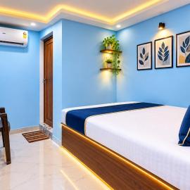 HOTEL Shree Krishna - Nearby Railway Station !!, Hotel in Bhubaneshwar