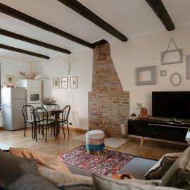 Casa Caroli, Dimore di Langa - charme e comfort nel cuore di Alba, hotel di Alba