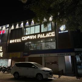 Hotel Crown Palace, hotell sihtkohas Surat