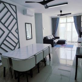 Sadiyra Homestay next to Alamanda Mall, Netflix & Wifi