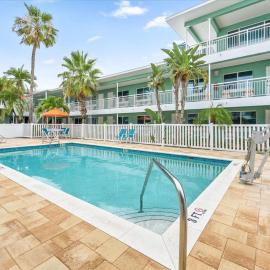 Tropic Terrace