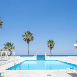 Thalasses, hotel i Adelianos Kampos