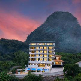 Park Su Qidu Homestay (Yulong River Branch of Shili Gallery) โรงแรมในGaotian