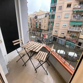 Estudio con balcon Can Vidalet L5