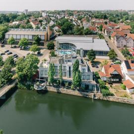 Hotel Eberhards am Wasser, hotel di Bietigheim-Bissingen