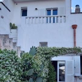 Holiday home in Salento, hotelli kohteessa Giuliano
