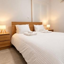 The Minimal Nest