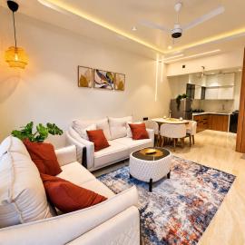 Vista Palm Oasis 3BHK With Private Pool, hotelli kohteessa Asvali