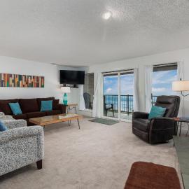 Cavalier Condo #24, hotel di Lincoln City