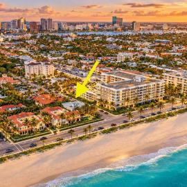 Designer condo w oceanfront & walk to Worth Ave