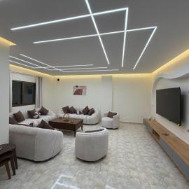 Spacious NEW Modern furnished 180m flat with Garden