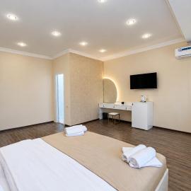 WHITE HOTEL GYUMRI, hotel Gjoumriban