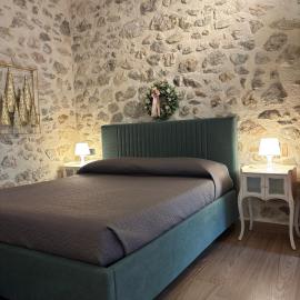 Victor's House، فندق في Pacentro