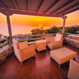 Centaur Villa