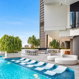 Queens Wharf Star Residences - Casino - Pool Sauna Spa - In Resort