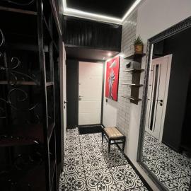 Theatre House Apartments