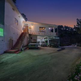 Kasauli Evergreen Homestay by Splendid Hotels, готель у місті Касаулі