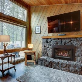 Sunriver Escape Sleeps 8 Pet Friendly SHARC Hot Tub