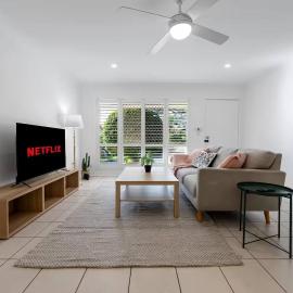 Bertie's - Affordable Comfort for the Whole Crew - Holiday Home