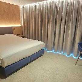 Viesnīca Hotel Les 3 Cles pilsētā Žemblū