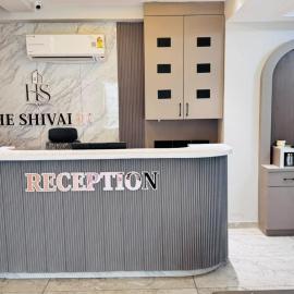 Hotel The Shivalik, khách sạn ở Pālanpur