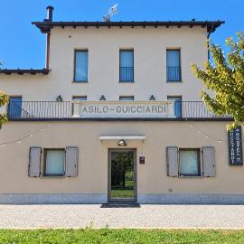 Ostello Guicciardi, Hotel in Piateda
