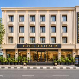Hotel The Luxury Delhi Airport