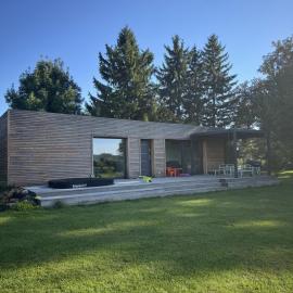 Tiny house