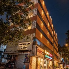 Petals Suites & Hotel - Manyata Tech Park