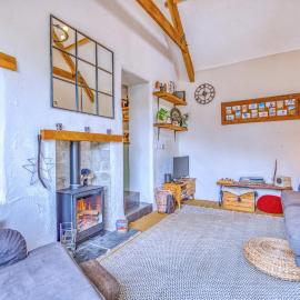 Finest Retreats - Gower, Lower Church Barn