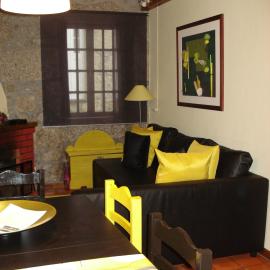 Coreto Apartments, hotel a Sabugueiro