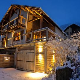 Serre Che Chalet, готель у місті Бріансон