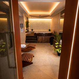 Hotel ARA - Dancing Club Restauracja Kameralne SPA ARA