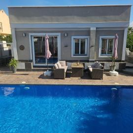 Villa Oasis Esperanza Camposol Sector D