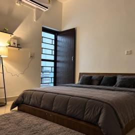 Niwas Studio Near Airport Himalayan Hospital