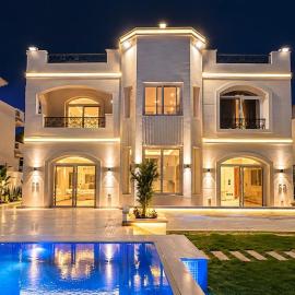 Luxury Pool & Garden Villa Dreamland โรงแรมใน‘Ezbet `Abd el-Ḥamîd