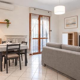 Emilia Suite Nest
