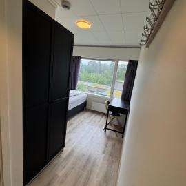 Smart Rooms Stord, хотел в Stord