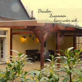 "Naturnah" am Aartalsee - uriges Bauernhaus mit Terrasse, Feuerstelle und Kamin، فندق في Bischoffen