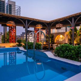 Moustache Jaipur,Hostel & Rooftop Bar โรงแรมในชัยปุระ