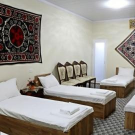 RayNur Hostel