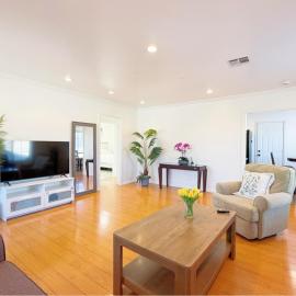 Cozy 2BR Home near Los Angeles & Disneyland, hotel u gradu Piko Rivera
