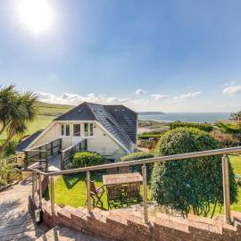 Upover, 7 Bedroom House, Sleeps 12